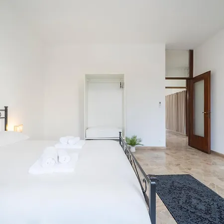 Apartment Milano Malpensa 5' - Freepark, Wifi, Ac - 3 *