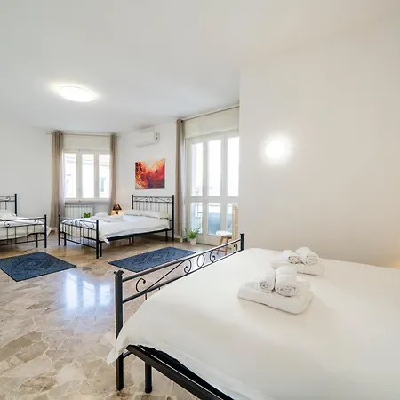 Milano Malpensa 5' - Freepark, Wifi, Ac - 3 Samarate