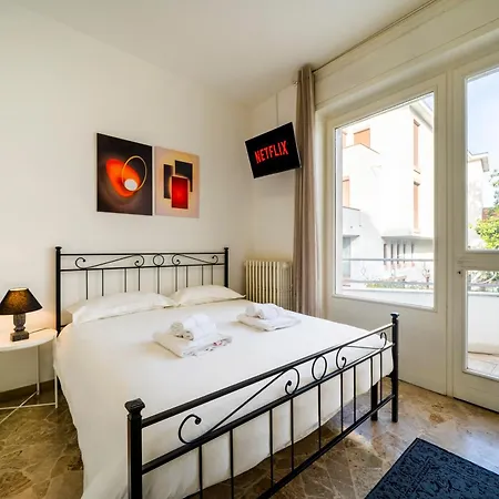 Milano Malpensa 5' - Freepark, Wifi, Ac - 3 Samarate